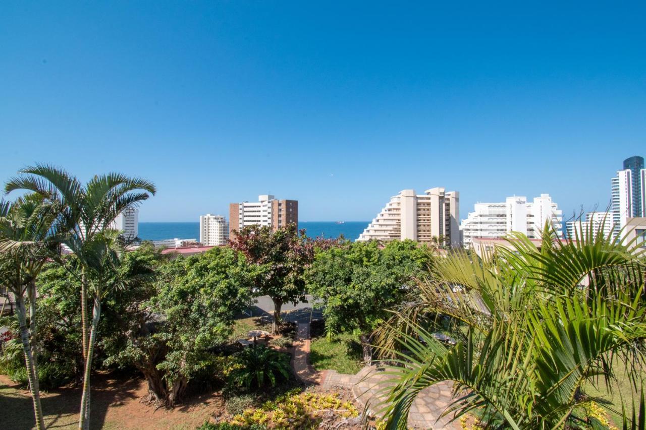 11 The Shades Umhlanga Rocks Apartamento Durban Exterior foto